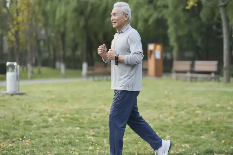 老年人早上血糖28(圖1)