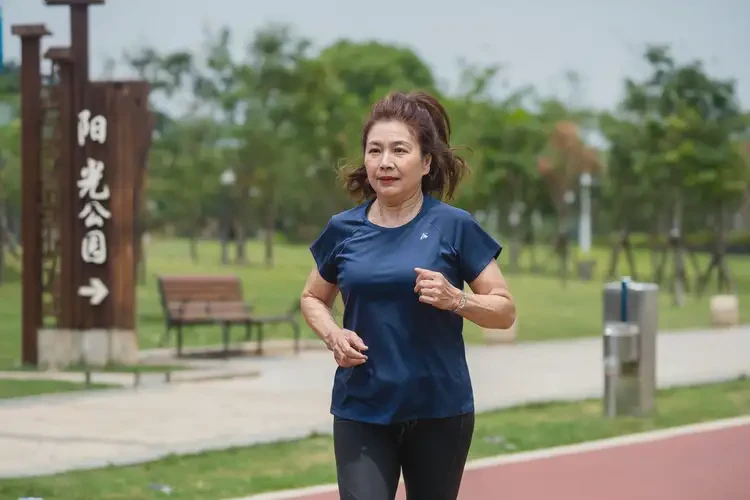 更年期女性下午血糖7點(diǎn)8是怎么回事(圖2)