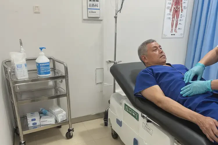 男性肛周出濕疹能自愈嗎(圖1)