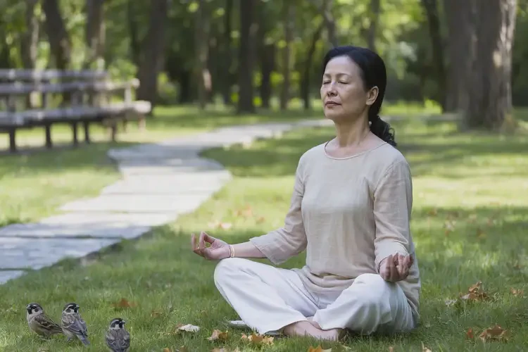 女人脖子有濕疹可不可以徹底自愈(圖1)
