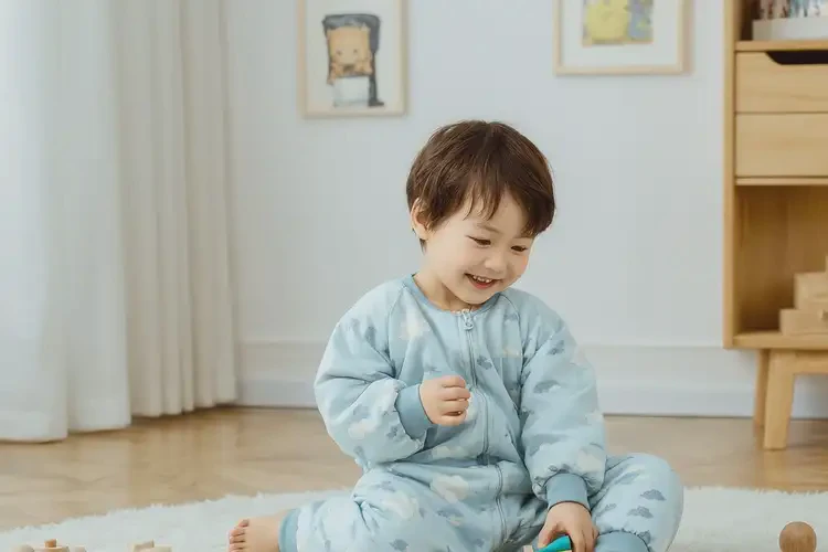 少兒脖子經(jīng)常長(zhǎng)濕疹可不可以徹底自愈(圖1)