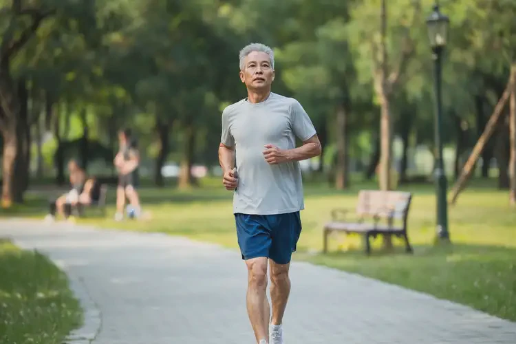 中老年人中午血糖15點6是糖尿病嗎(圖2)