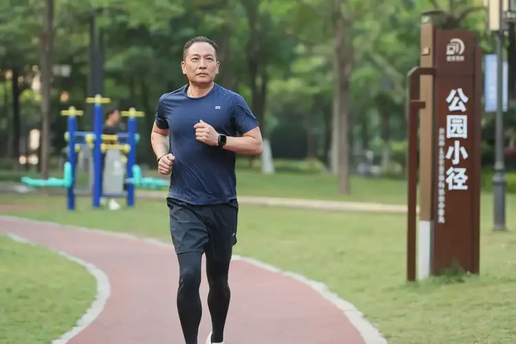 中年人睡前血糖30(图1)