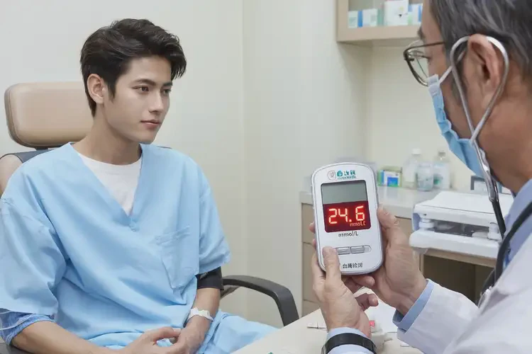 年輕人晚餐血糖24(圖1)