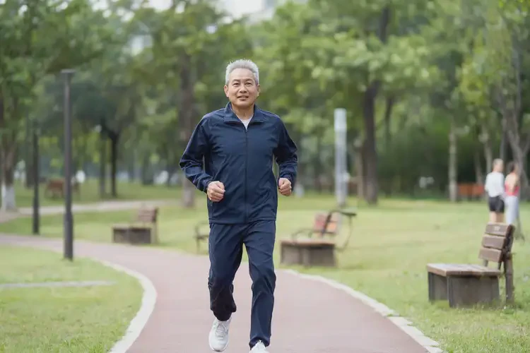 中老年人晚上血糖13點(diǎn)4是糖尿病嗎(圖1)