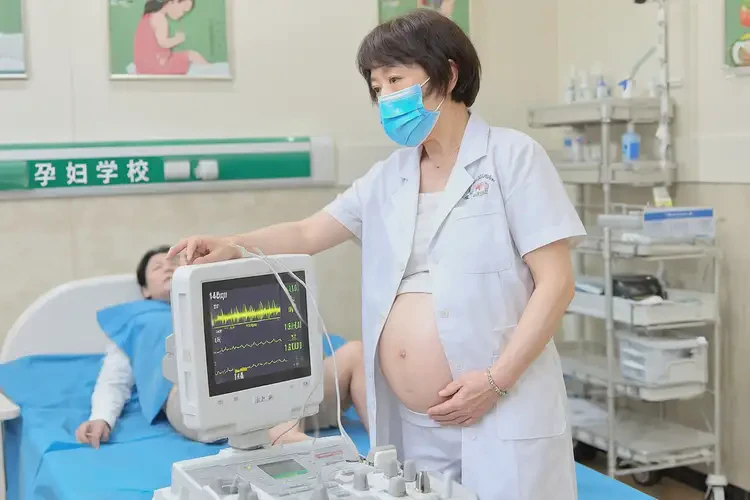 孕2周5天胎心171怎么回事(圖2)