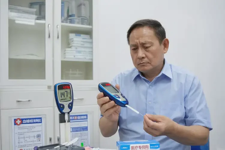 中年人早上空腹血糖14點7是糖尿病嗎(圖1)