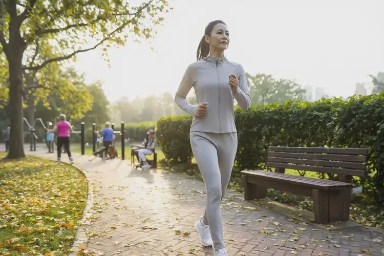 更年期女性晚上血糖9點(diǎn)3是怎么回事(圖2)