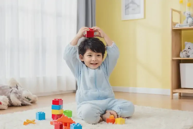 小孩身上偶爾起濕疹能靠自己自愈嗎(圖1)