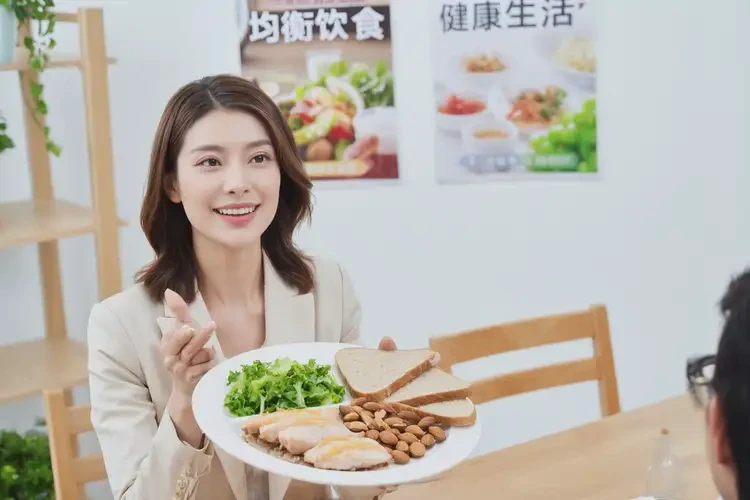 女性晚餐血糖15(图1)