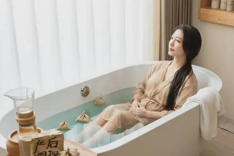 產(chǎn)婦全身經(jīng)常長濕疹治療方法(圖1)