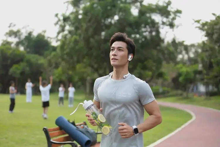 青年人肚子經(jīng)常起濕疹不管它會自己自愈嗎(圖1)