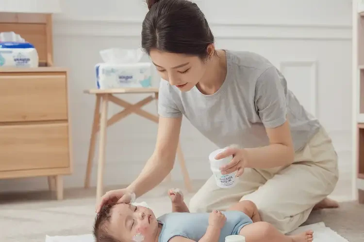 嬰幼兒全身容易長(zhǎng)濕疹可不可以徹底自愈(圖2)