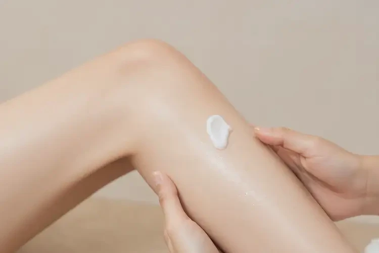 女人大腿上經(jīng)常長(zhǎng)濕疹治療方法(圖3)