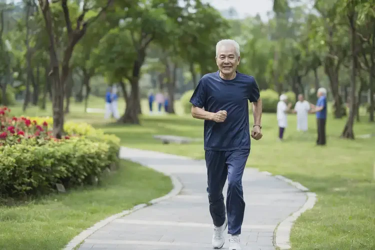 老年人中午血糖7點2意味著什么(圖3)