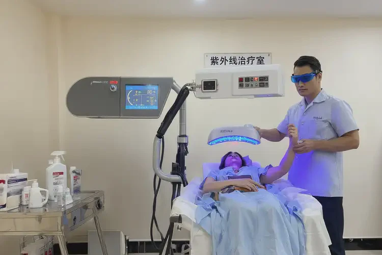 青少年腳上經(jīng)常長(zhǎng)濕疹不管它會(huì)自己好嗎(圖1)