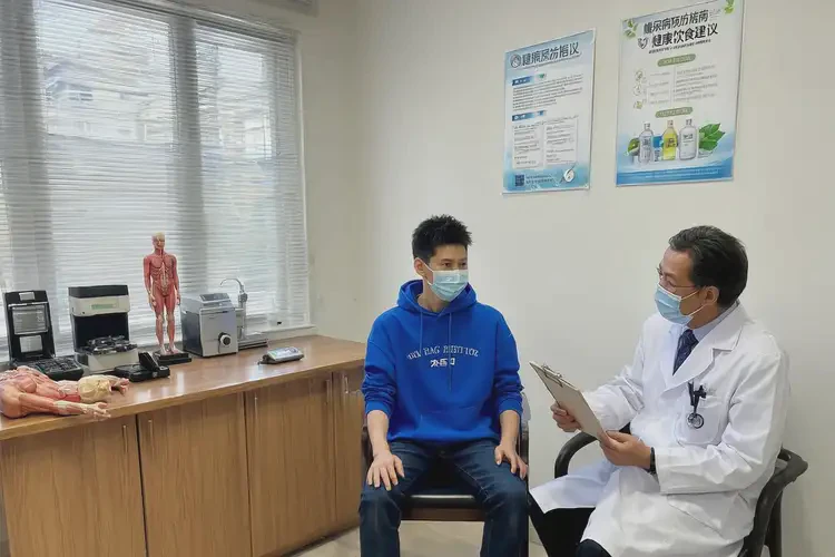 年轻人下午血糖30(图1)