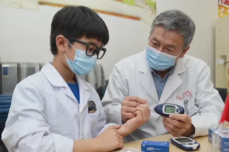 青少年中午血糖7(圖1)