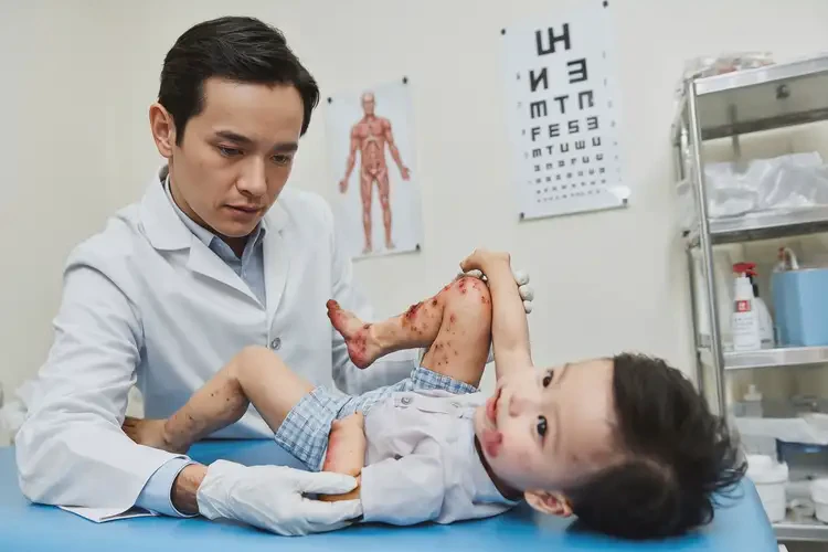 幼兒小腿上起濕疹能靠自己自愈嗎(圖1)