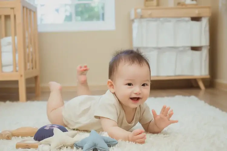 寶寶脖子上經(jīng)常長濕疹可以徹底自愈嗎(圖2)