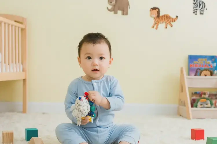 寶寶脖子長(zhǎng)濕疹能靠自己自愈嗎(圖2)