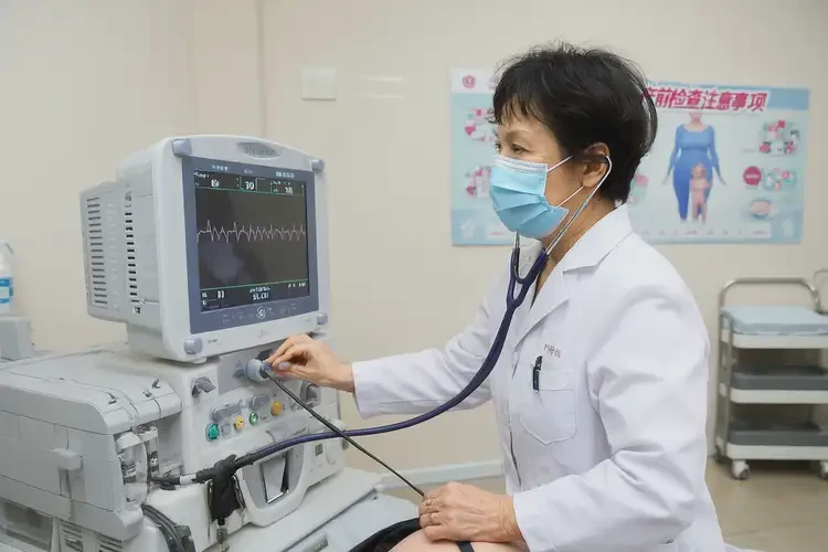 孕13周2天胎心100多有危險(xiǎn)嗎(圖2)