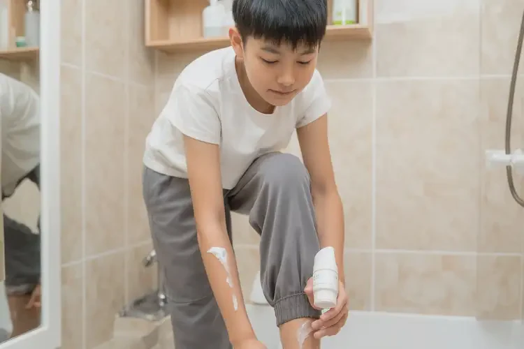 中學(xué)生小腿上經(jīng)常起濕疹可以徹底自愈嗎(圖3)