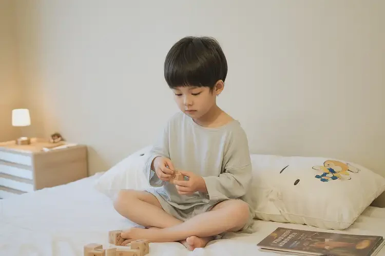 小孩小腿上偶爾起濕疹能靠自己自愈嗎(圖2)