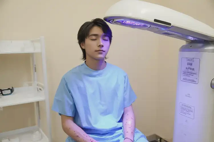 男性四肢偶爾長(zhǎng)濕疹能徹底自愈嗎(圖1)