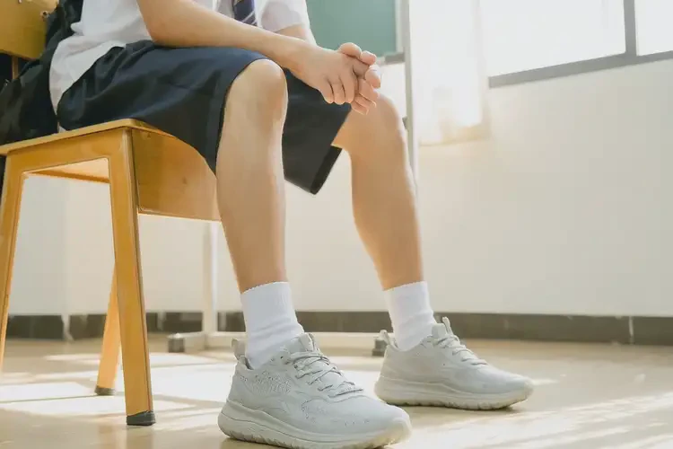 中學(xué)生腳上容易起濕疹不管它會(huì)自己自愈嗎(圖2)