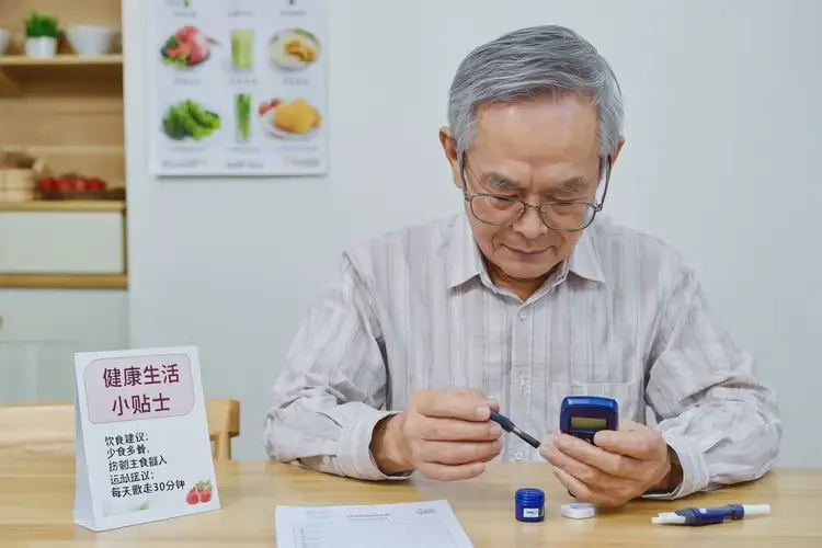 老年人早餐血糖8点2意味着什么(图1)