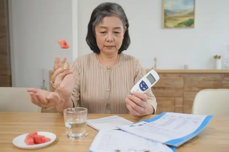 女人糖尿病中午可以吃西瓜子吗(图1)