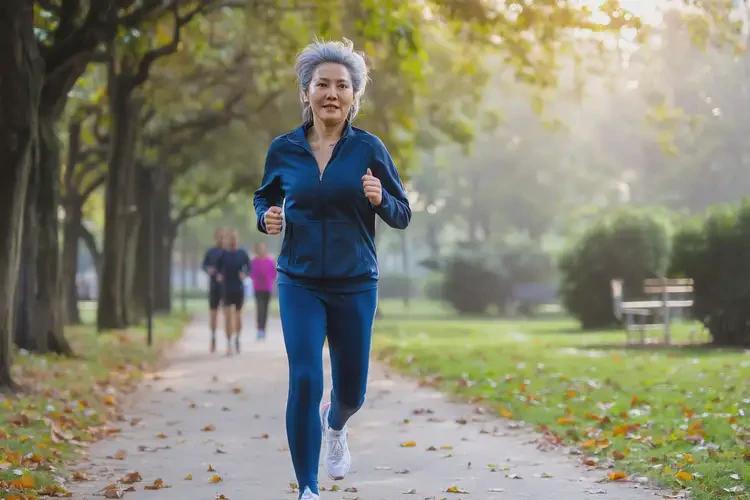 更年期女性晚上血糖18點9是怎么回事(圖2)