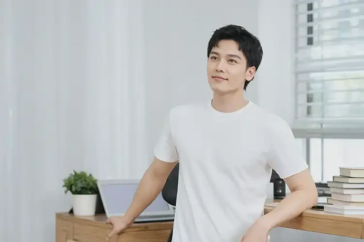 青年人脖子经常长湿疹能够彻底治愈吗(图1)