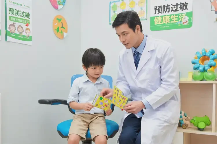 少儿小腿出湿疹可不可以彻底自愈(图1)