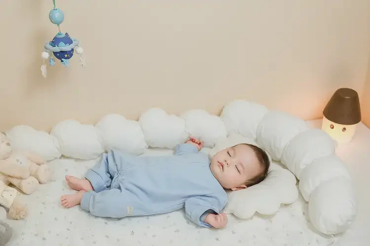 嬰兒面部出現(xiàn)濕疹可以徹底自愈嗎(圖2)