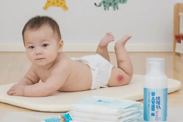 新生兒肛周經(jīng)常起濕疹不管它會自己痊愈嗎(圖2)