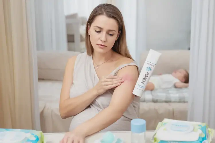 哺乳期媽媽手臂上容易起濕疹可以徹底自愈嗎(圖4)