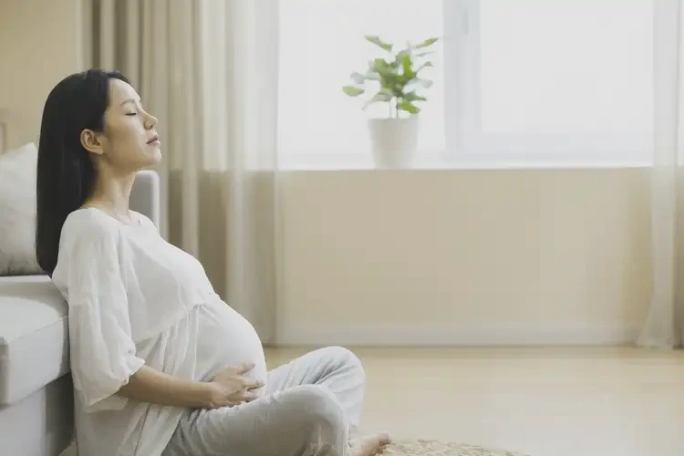 孕婦屁股經(jīng)常長濕疹不管它會自己自愈嗎(圖1)