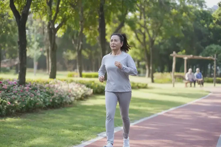 更年期女性晚上血糖14點4是怎么回事(圖2)