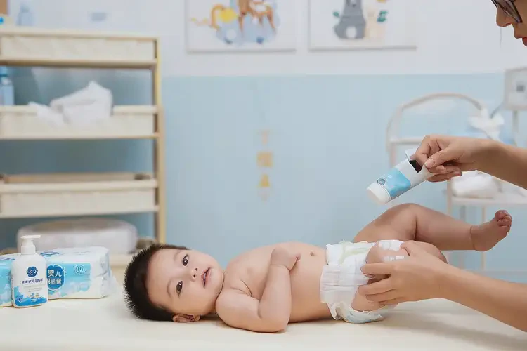 幼兒屁股上容易起濕疹能靠自己自愈嗎(圖2)