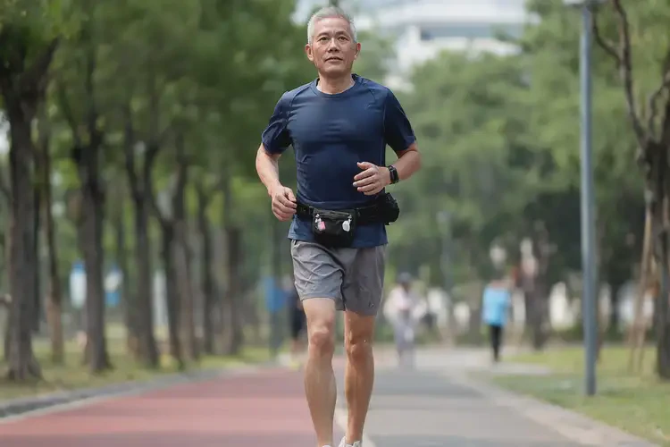 中老年人中午血糖7點(diǎn)8是糖尿病嗎(圖2)