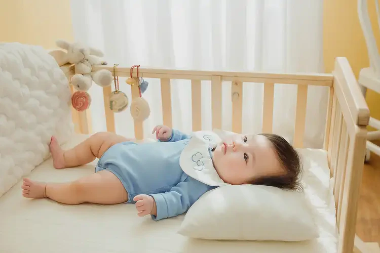 幼儿肚子起湿疹不管它会自己自愈吗(图1)