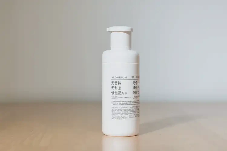 小學(xué)生脖子偶爾起濕疹能徹底自愈嗎(圖3)