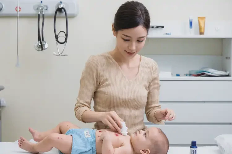 寶寶屁股有濕疹可以徹底自愈嗎(圖2)