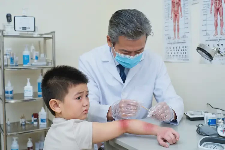 小兒肛周經(jīng)常長濕疹不管它會自己痊愈嗎(圖3)