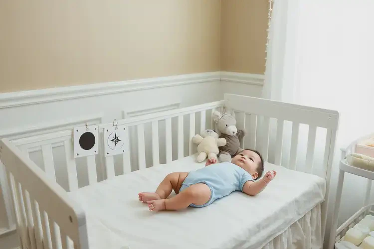 嬰兒脖子上出現(xiàn)濕疹可以徹底自愈嗎(圖1)