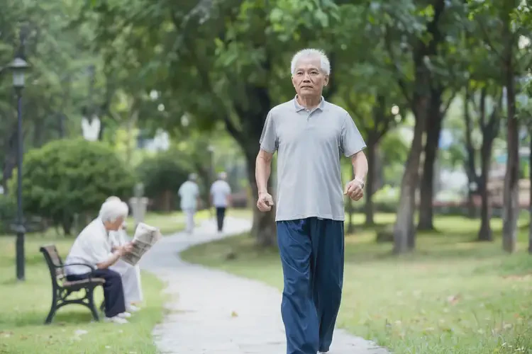 老年人餐后血糖19(图1)