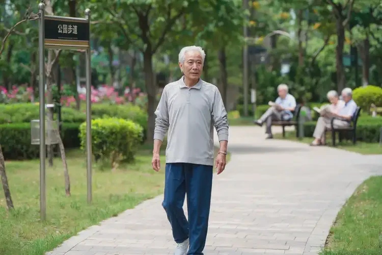 老年人晚餐血糖29(圖1)