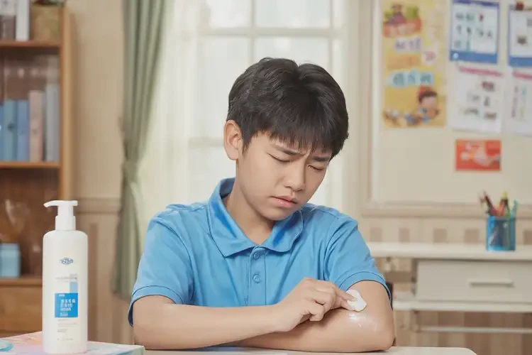 中學(xué)生屁股上出濕疹不管它會(huì)自己自愈嗎(圖2)